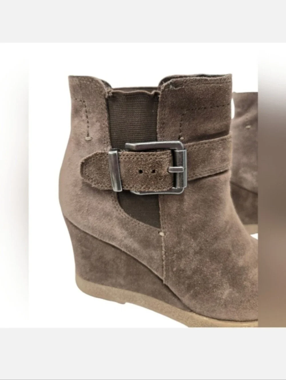 Vince Camuto LANDRI Suede Wedge Bootie in Tan